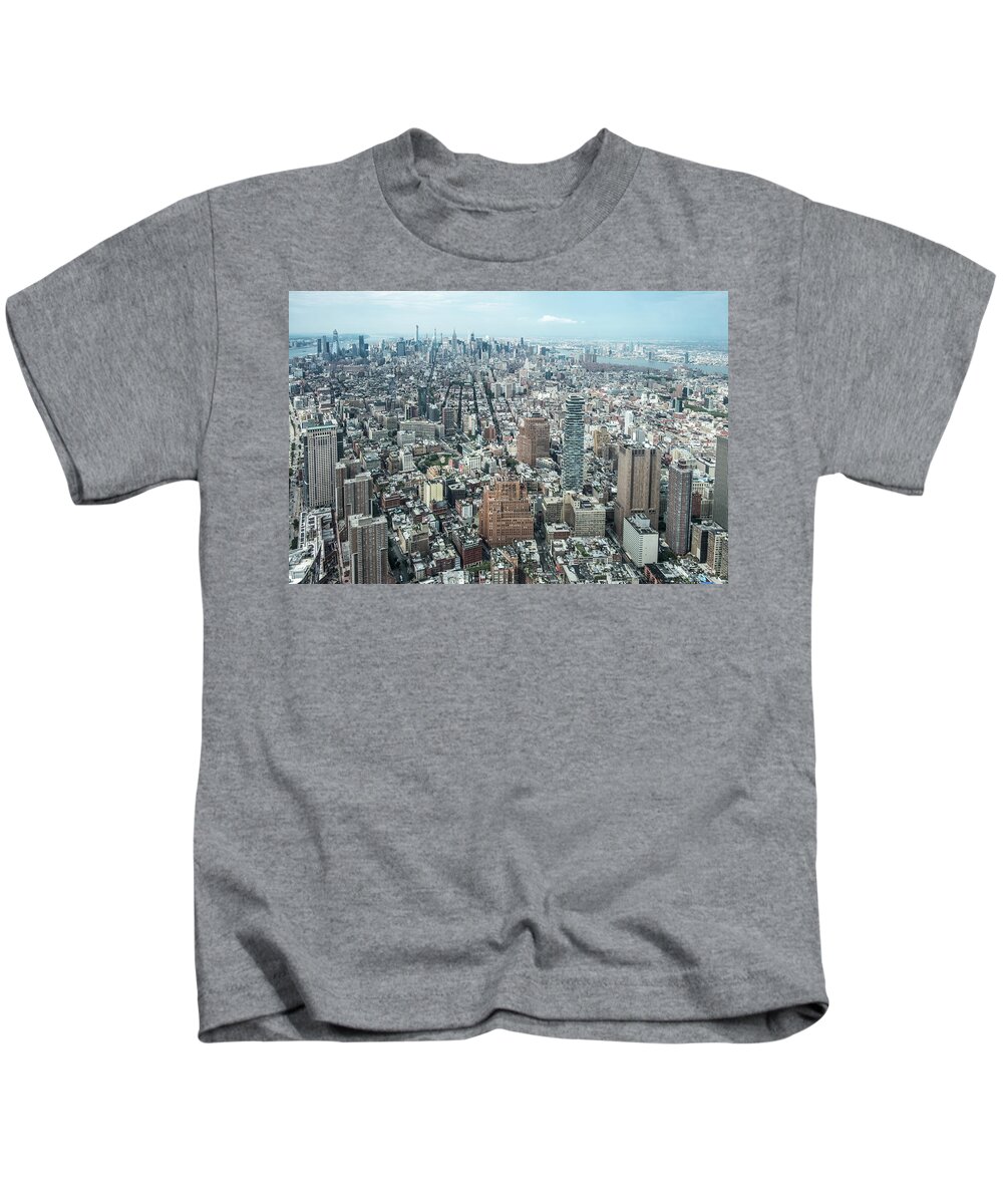 New York Kids T-Shirt featuring the photograph New York by Inge Elewaut