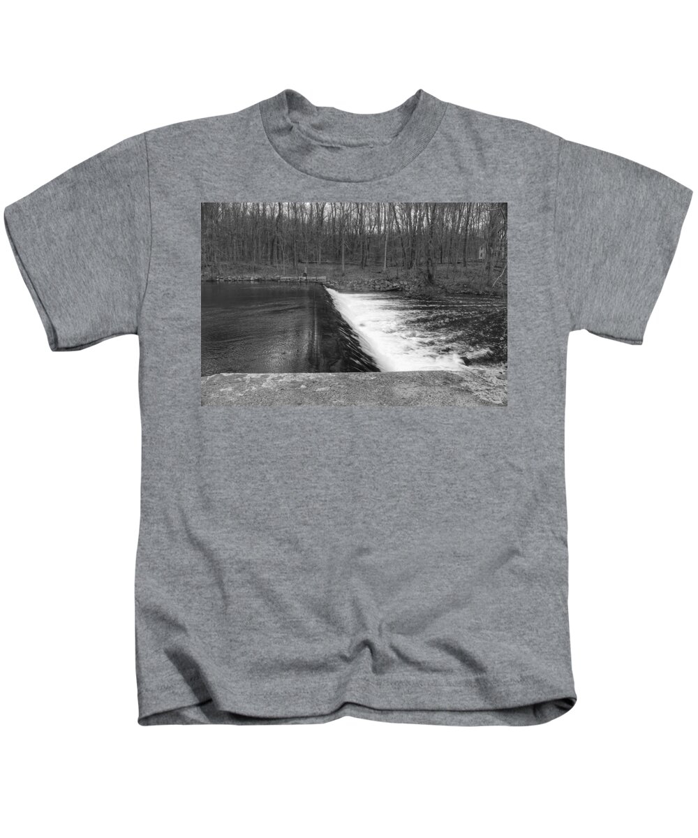 Waterloo Village Kids T-Shirt featuring the photograph Spillway at Waterloo Village by Christopher Lotito