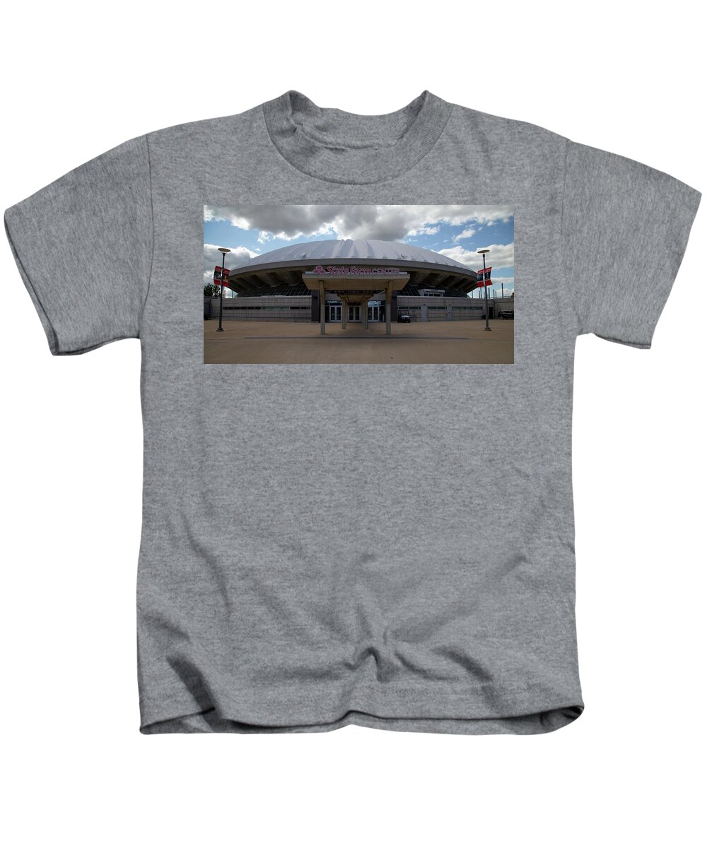 University Of Illinois Kids T-Shirt featuring the photograph Wide shot of State Farm Center at University of Illinois by Eldon McGraw