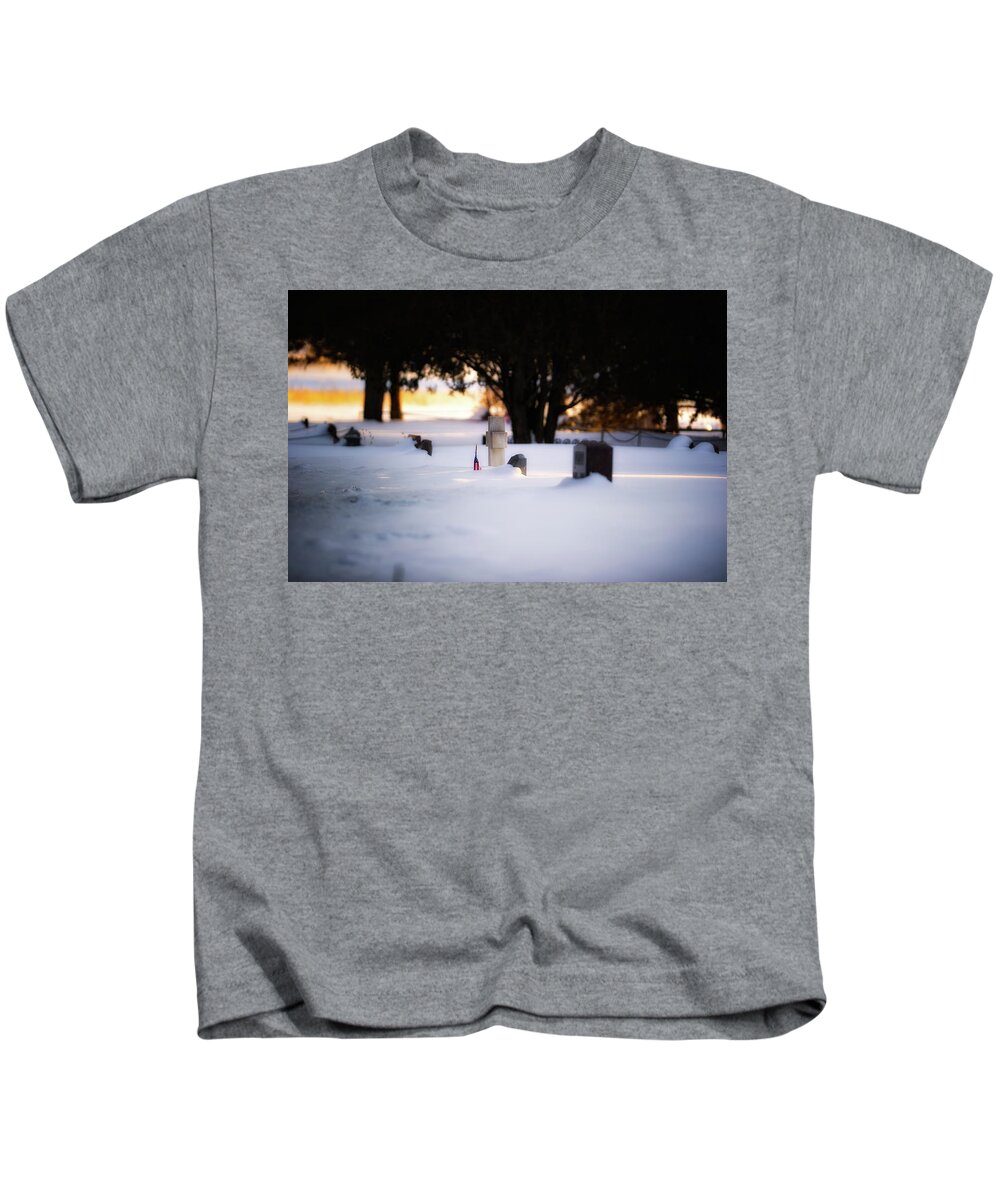 Mountains Kids T-Shirt featuring the photograph A Grateful Nation by Doug Wittrock