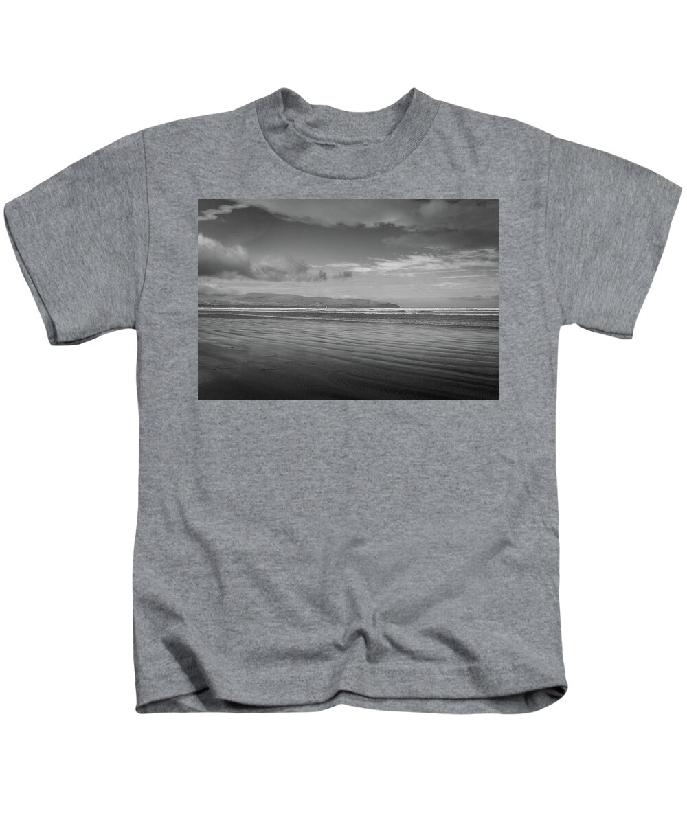 Cloghane Kids T-Shirt featuring the photograph Big Fermoyle by Mark Callanan
