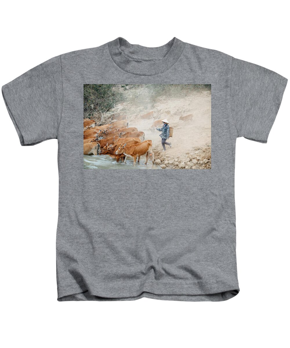 Awesome Kids T-Shirt featuring the photograph Come Back Center Highland by Khanh Bui Phu