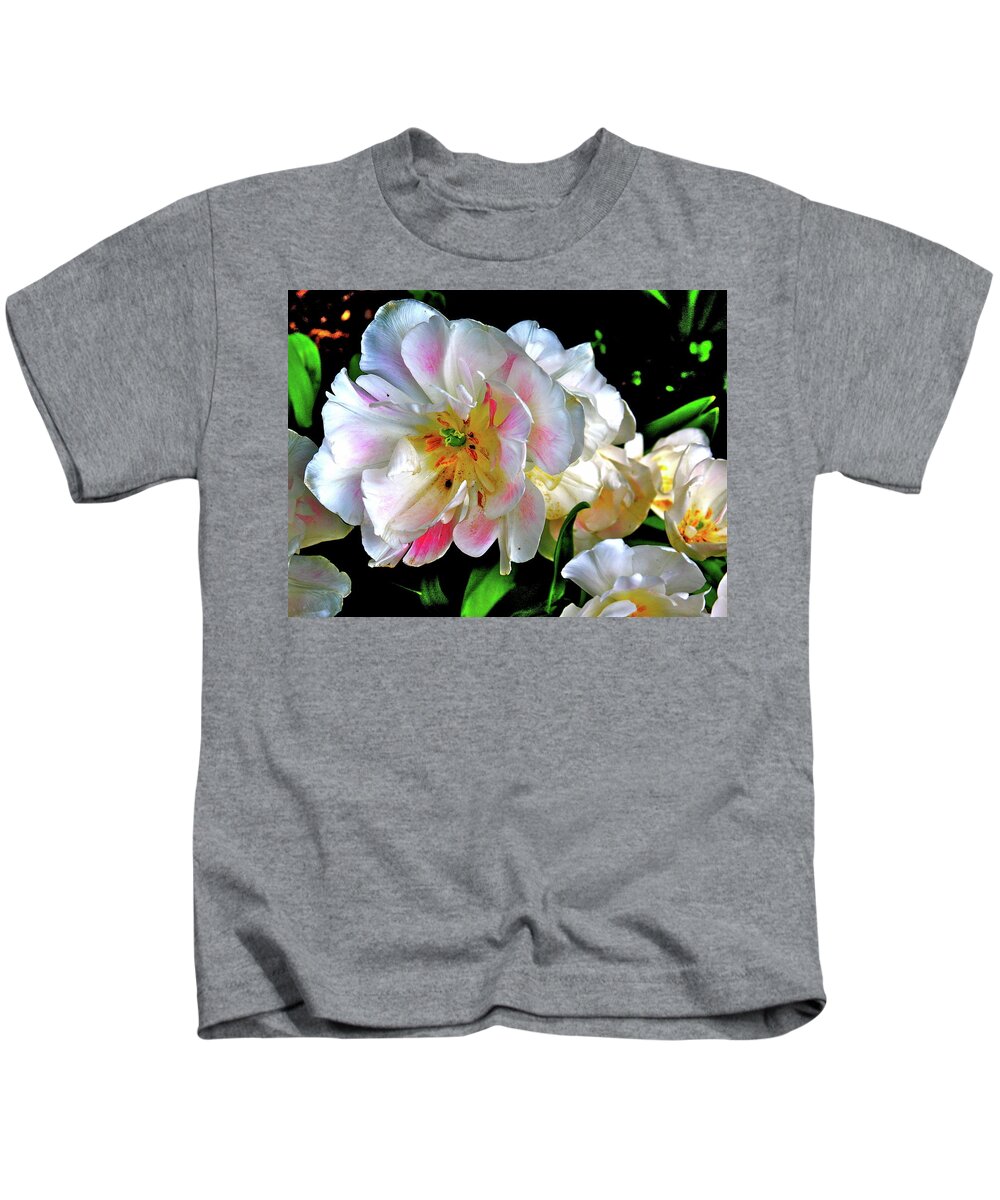 Flower Kids T-Shirt featuring the photograph Looks Delicious by Dorsey Northrup