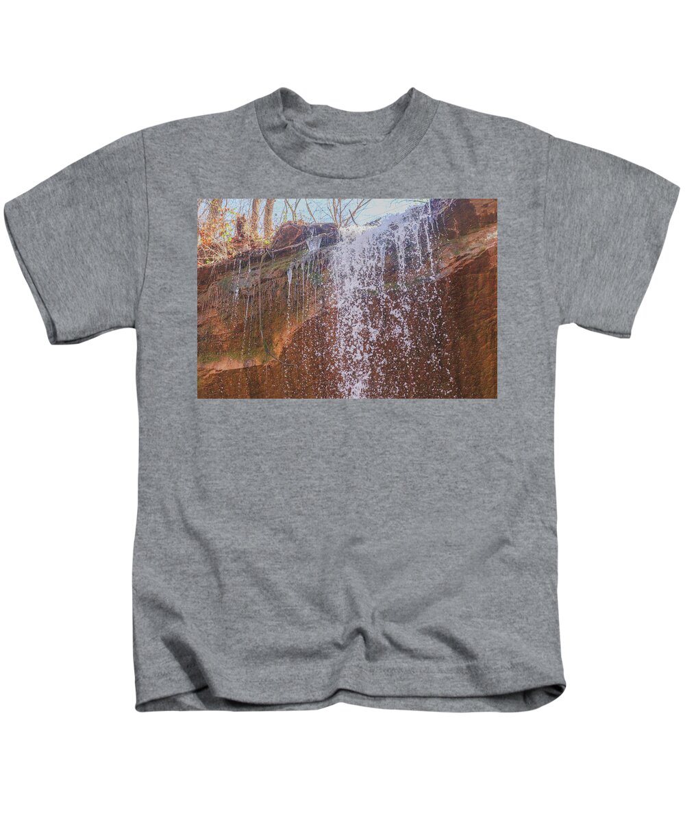 James H. Sloppy Floyd State Park Kids T-Shirt featuring the photograph Marble Mine Rainfalls Close by Ed Williams