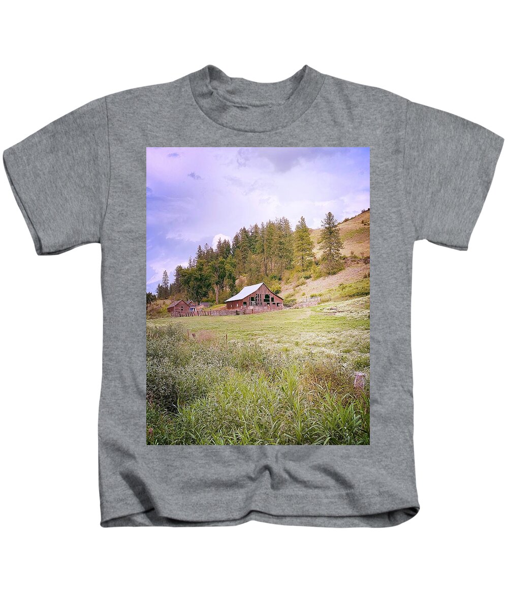 Rustic Barn Kids T-Shirt featuring the photograph Rustic Mountain Barn by Jerry Abbott