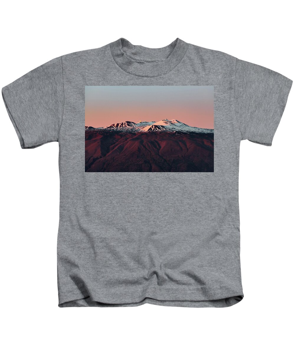 Mauna Kea Kids T-Shirt featuring the photograph Snowy Mauna Kea Sunset by Jason Chu