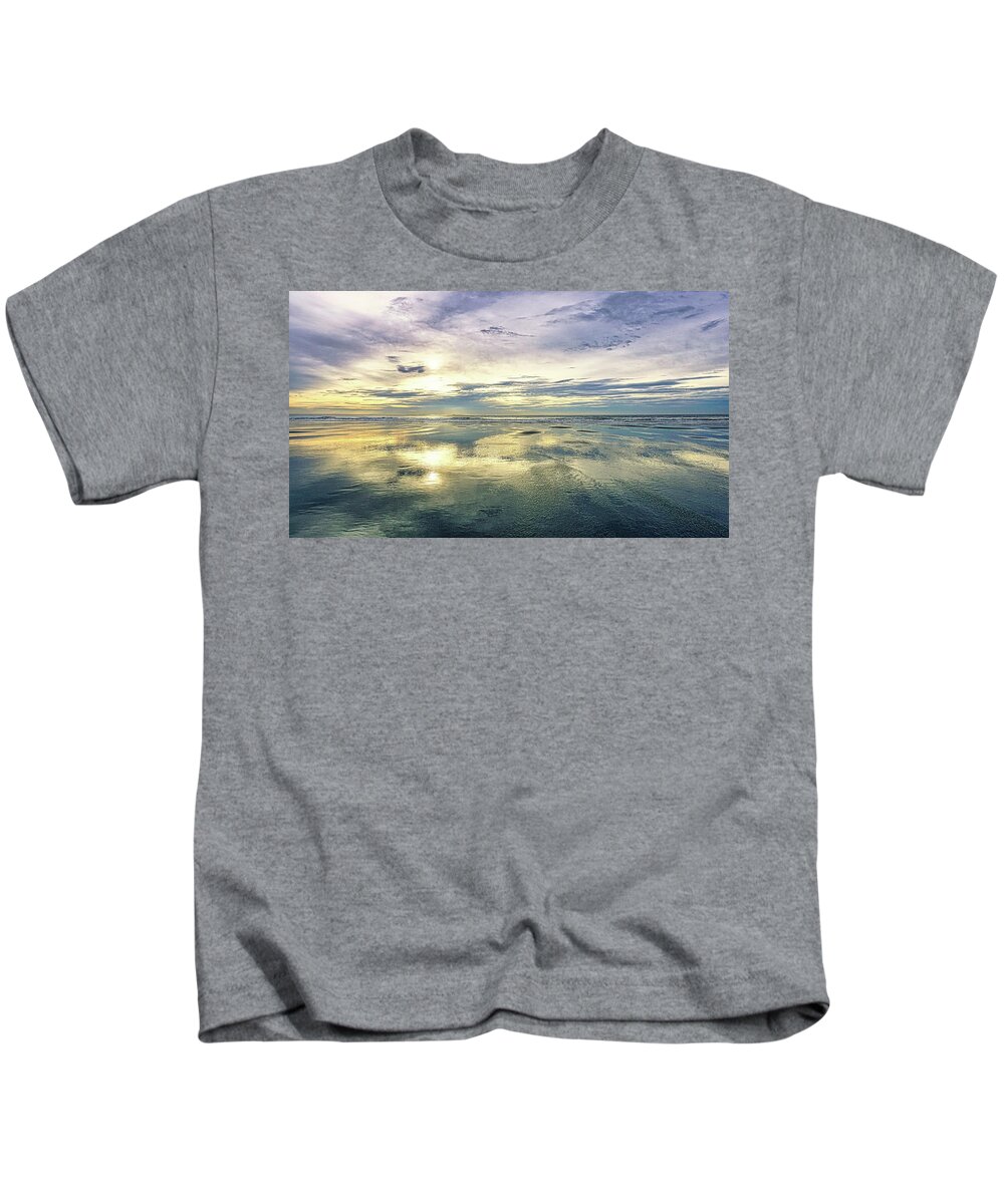 Rye Beach Nh Kids T-Shirt featuring the digital art Sunrise - Rye Beach, NH by Deb Bryce