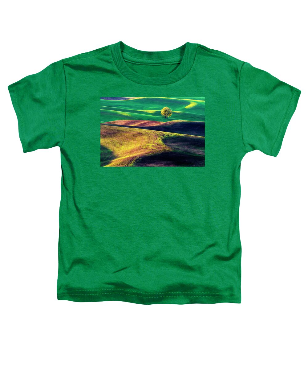 Palouse Toddler T-Shirt featuring the photograph A tree on rolling hills by Yoshiki Nakamura
