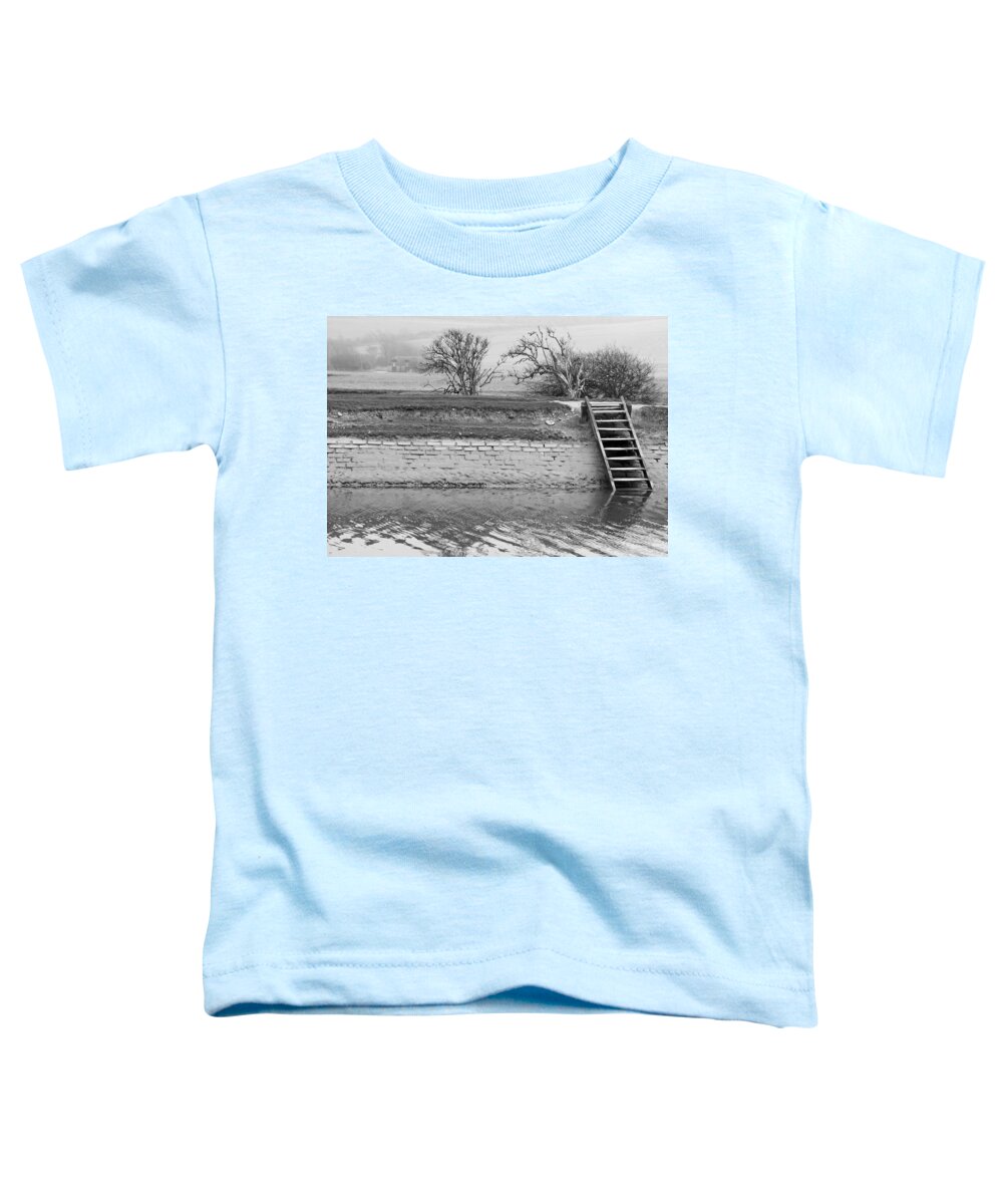 Ladder Toddler T-Shirt featuring the photograph Stairway to the River by Vanessa Thomas