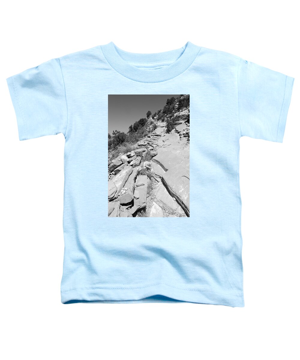 Trail Toddler T-Shirt featuring the photograph Looking Up the Hermit's Rest Trail BW by Julie Niemela