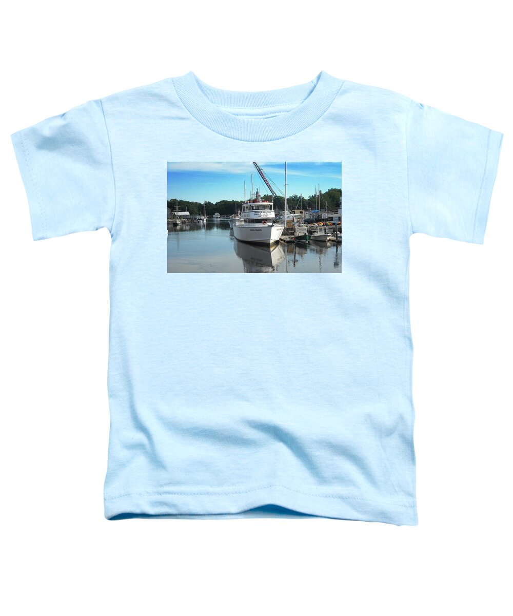Kennebunk Toddler T-Shirt featuring the photograph Kennubunk, Maine -1 by Jerry Battle