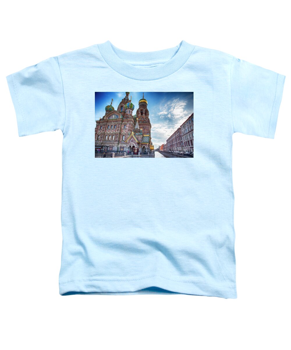 Petersburg Toddler T-Shirt featuring the photograph St-Petersburg straat by Ariadna De Raadt
