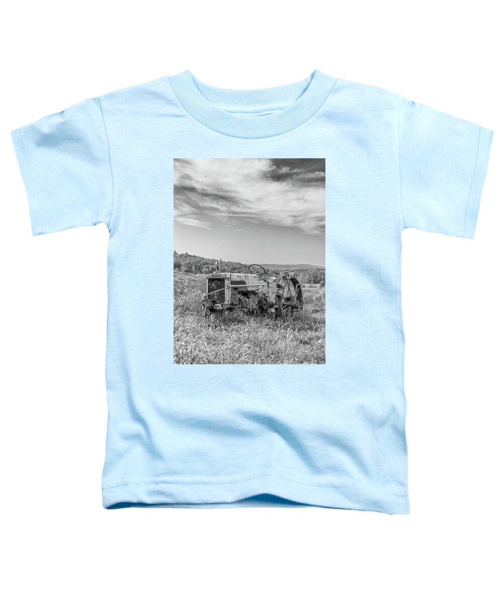Vermont Toddler T-Shirt featuring the photograph Vintage Case Tractor Montpelier Vermont by Edward Fielding