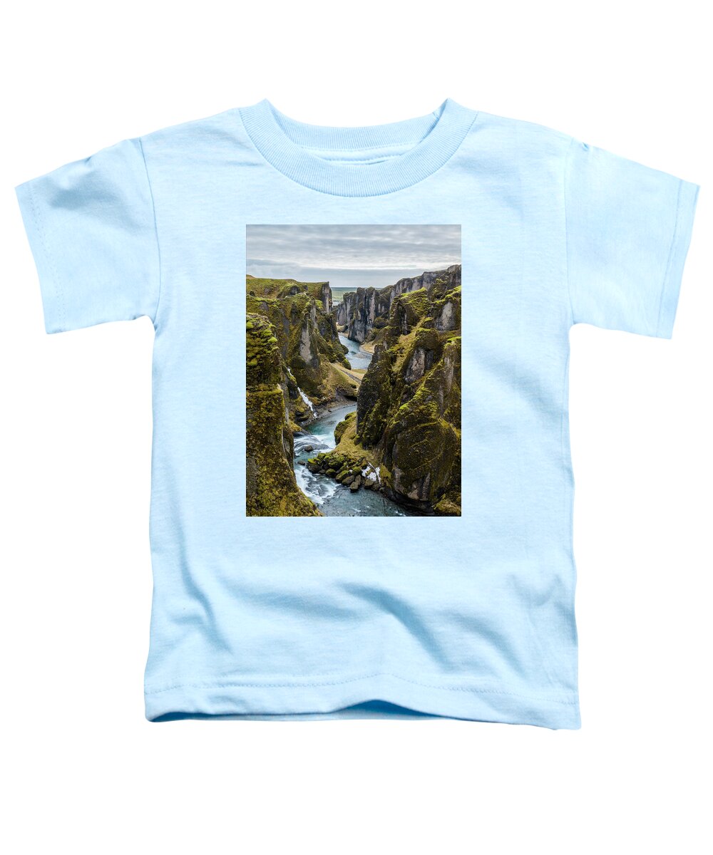Fjadrarglijufur Toddler T-Shirt featuring the photograph Fjadrarglijufur Canyon by Arthur Oleary