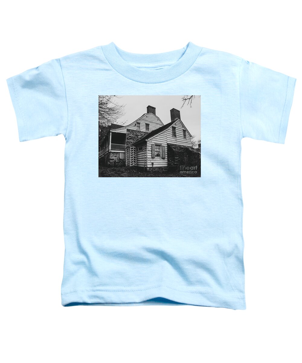 Dyckman Toddler T-Shirt featuring the photograph Dyckman Farmhouse by Cole Thompson