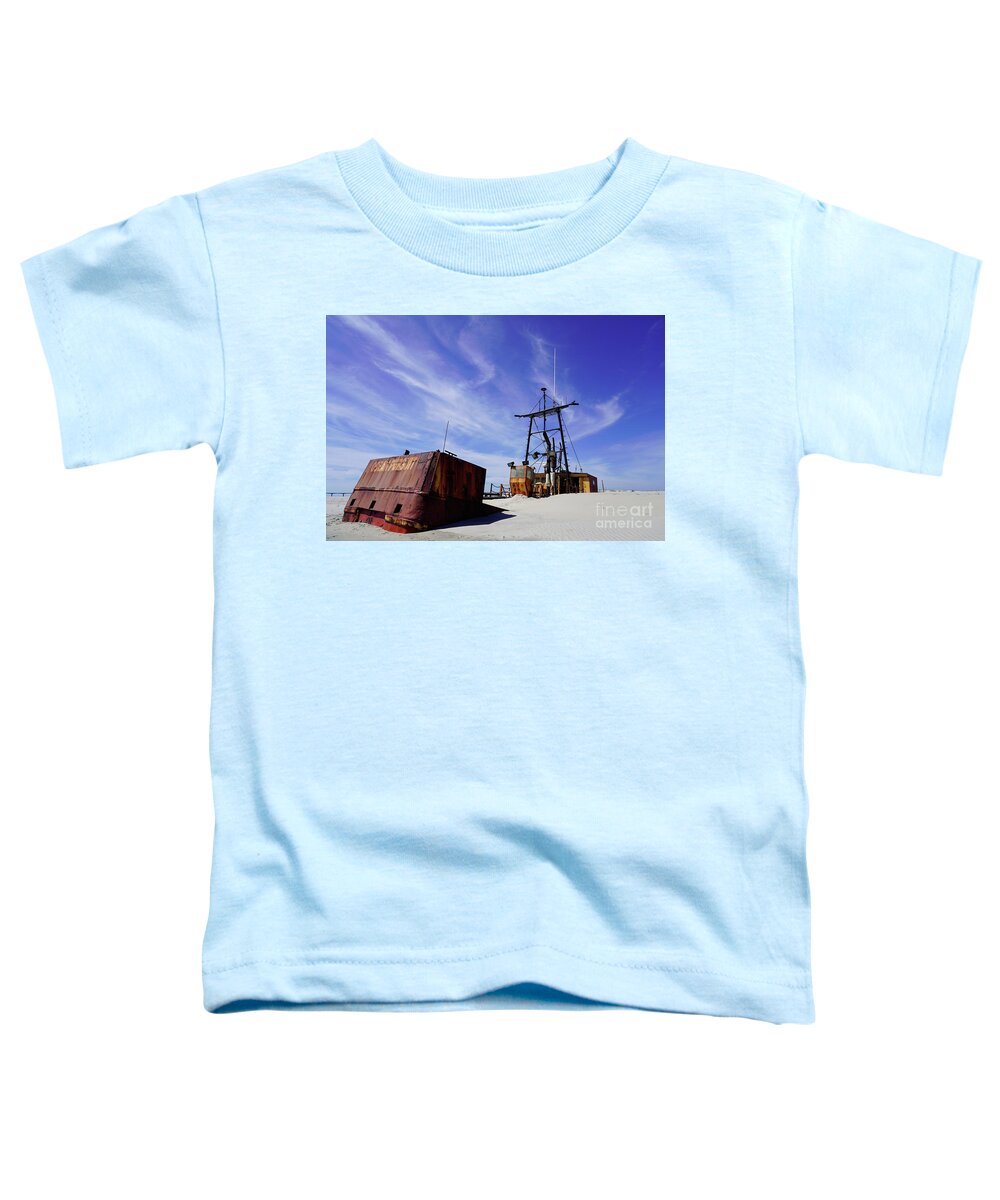  Toddler T-Shirt featuring the photograph OBX #9 by Annamaria Frost