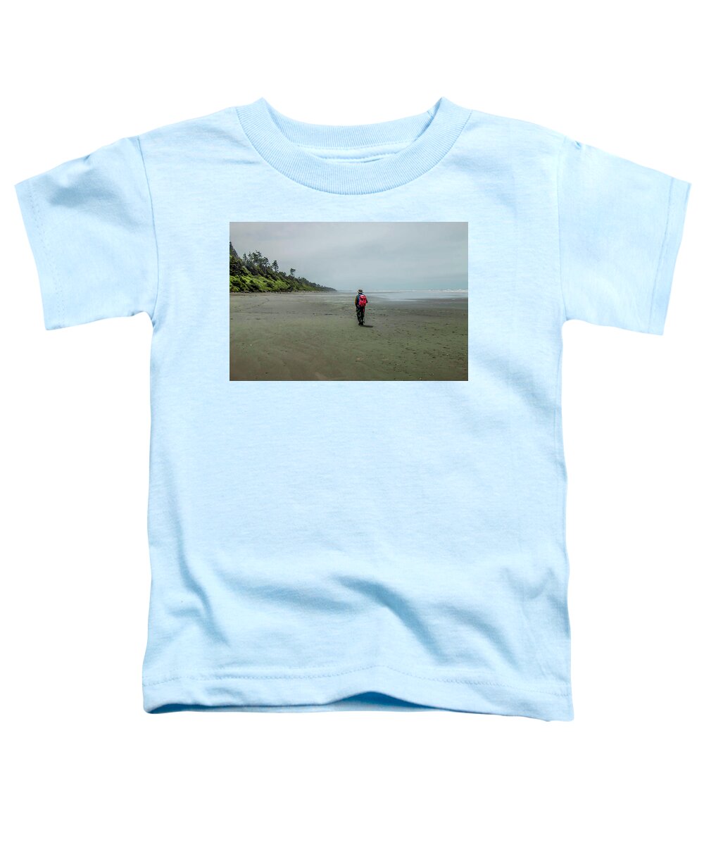 Kalalaloch Beach Toddler T-Shirt featuring the photograph A Solitary Walk by Doug Scrima