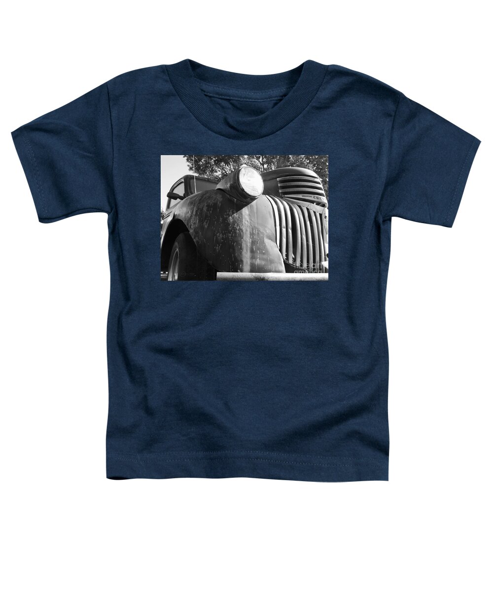 Vintage Chevrolet Truck Toddler T-Shirt featuring the photograph Vintage Chevrolet 010 by Robert ONeil