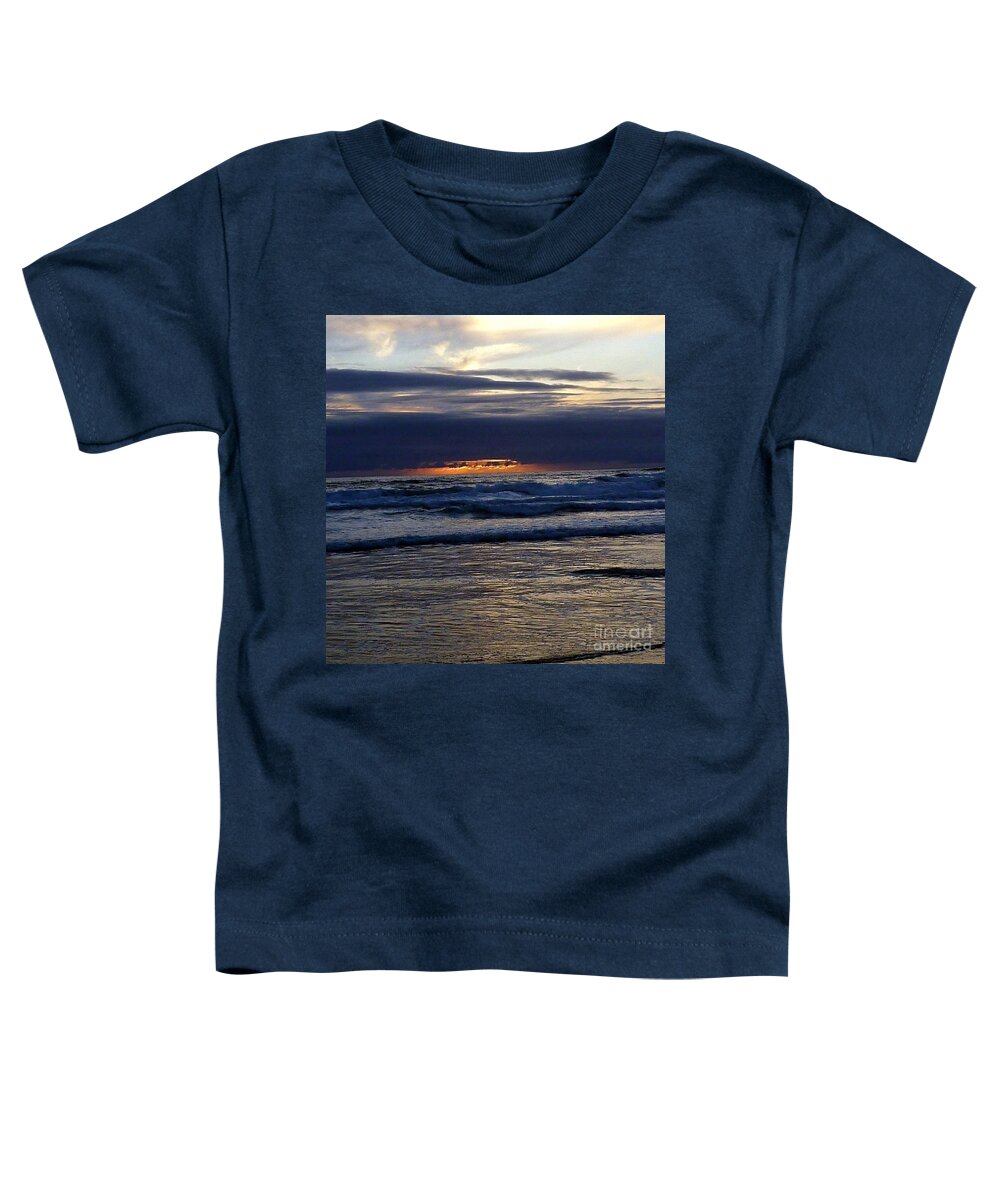 Scenic Sunset At Oregon Coast Toddler T-Shirt featuring the photograph Waves of Red Sky Sunset by Susan Garren