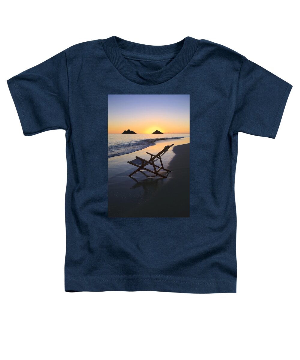 Alone Toddler T-Shirt featuring the photograph Lanikai Sunrise with Chairs by Tomas del Amo