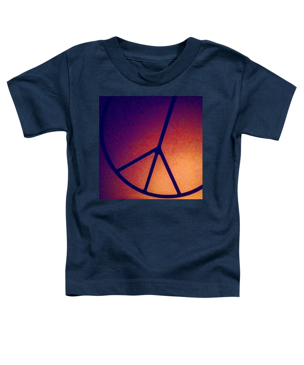 Play Toddler T-Shirt featuring the photograph A Piece Of Peace by Shawn Gordon