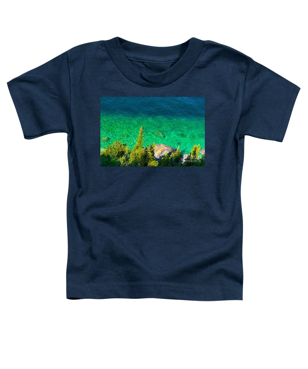 Bruce Peninsula Toddler T-Shirt featuring the photograph Clear waters of Georgian Bay by Les Palenik