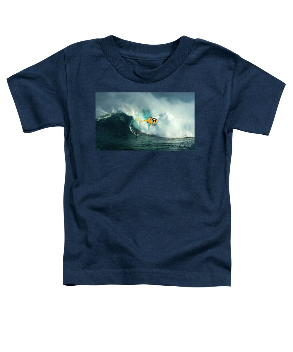 Extreme Sports Toddler T-Shirt featuring the photograph Extreme Surfing Hawaii 6 by Bob Christopher