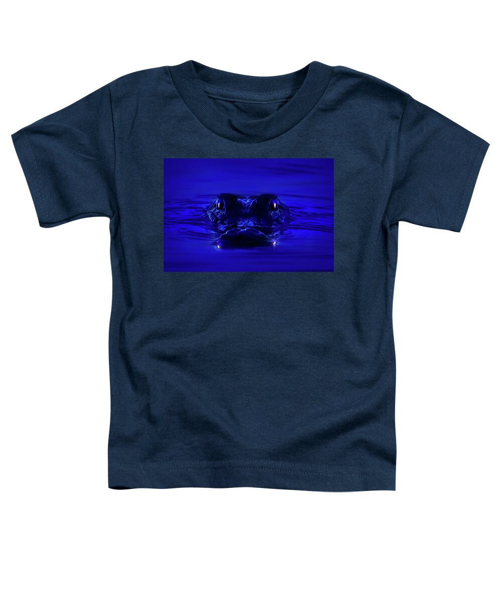 Alligator Toddler T-Shirt featuring the photograph Night Watcher by Mark Andrew Thomas