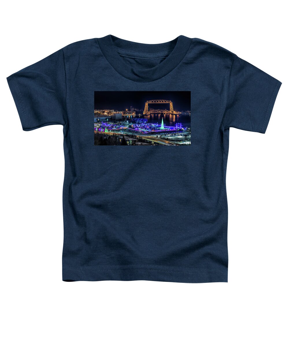 Bentleyville Toddler T-Shirt featuring the photograph Merry Christmas Duluth by Susan Rissi Tregoning