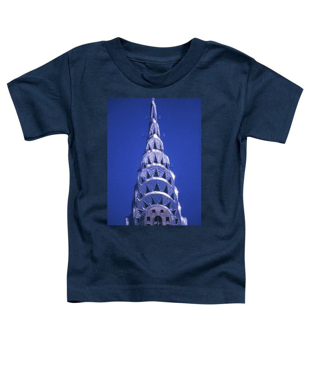 Chrysler Toddler T-Shirt featuring the photograph The Chrysler Building, New York City by John Soffe