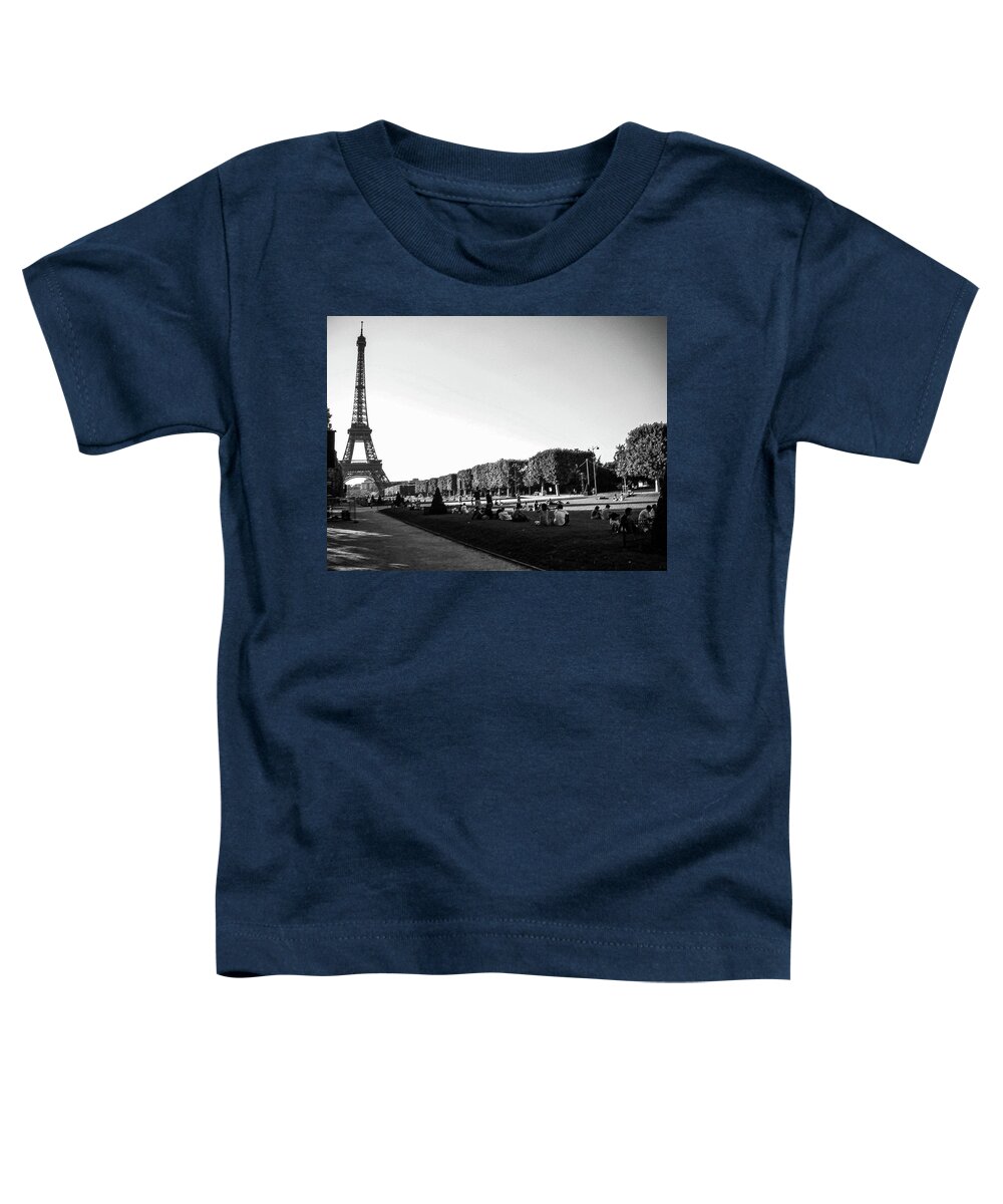 France Toddler T-Shirt featuring the photograph Eiffel Tower by Jim Feldman