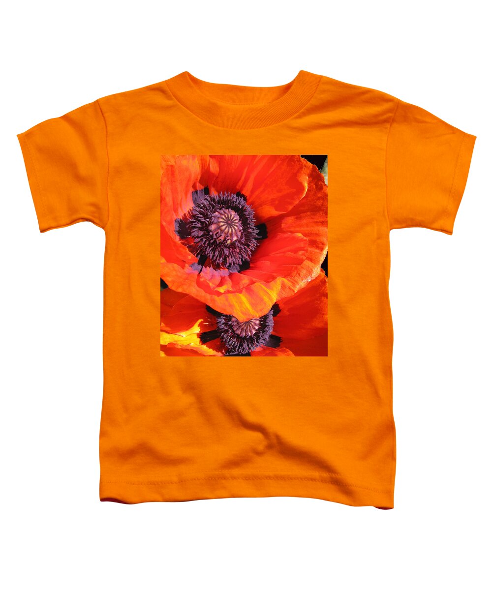 Photos Of Poppies Toddler T-Shirt featuring the photograph Poppy Tandem - Foral Photographic Art - Poppies by Brooks Garten Hauschild