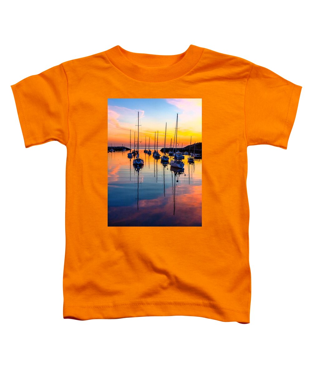 Seascape Toddler T-Shirt featuring the photograph Early Morning in Rockport by Steve Brown