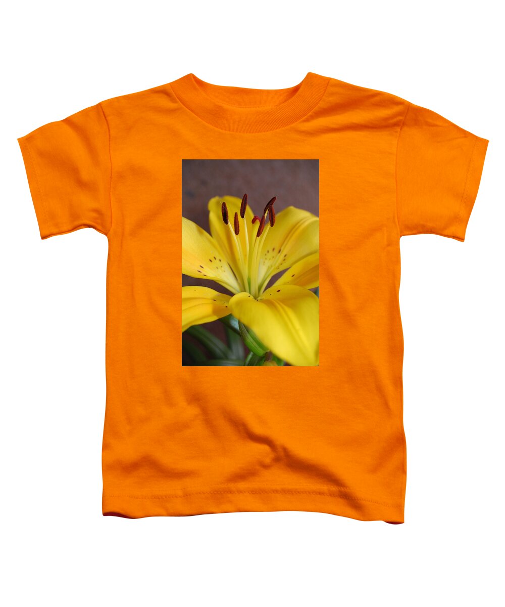 Flower Toddler T-Shirt featuring the photograph Yellow Lily 2 by Amy Fose