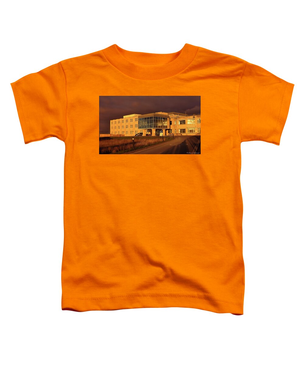 Building Toddler T-Shirt featuring the photograph Ex Admiralty Building at Southwell, Portland, UK by Alan Ackroyd