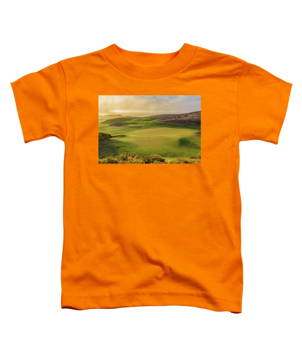 Bandon Dunes Toddler T-Shirt featuring the photograph Old Macdonald Golf Course Hole 16 by Mike Centioli