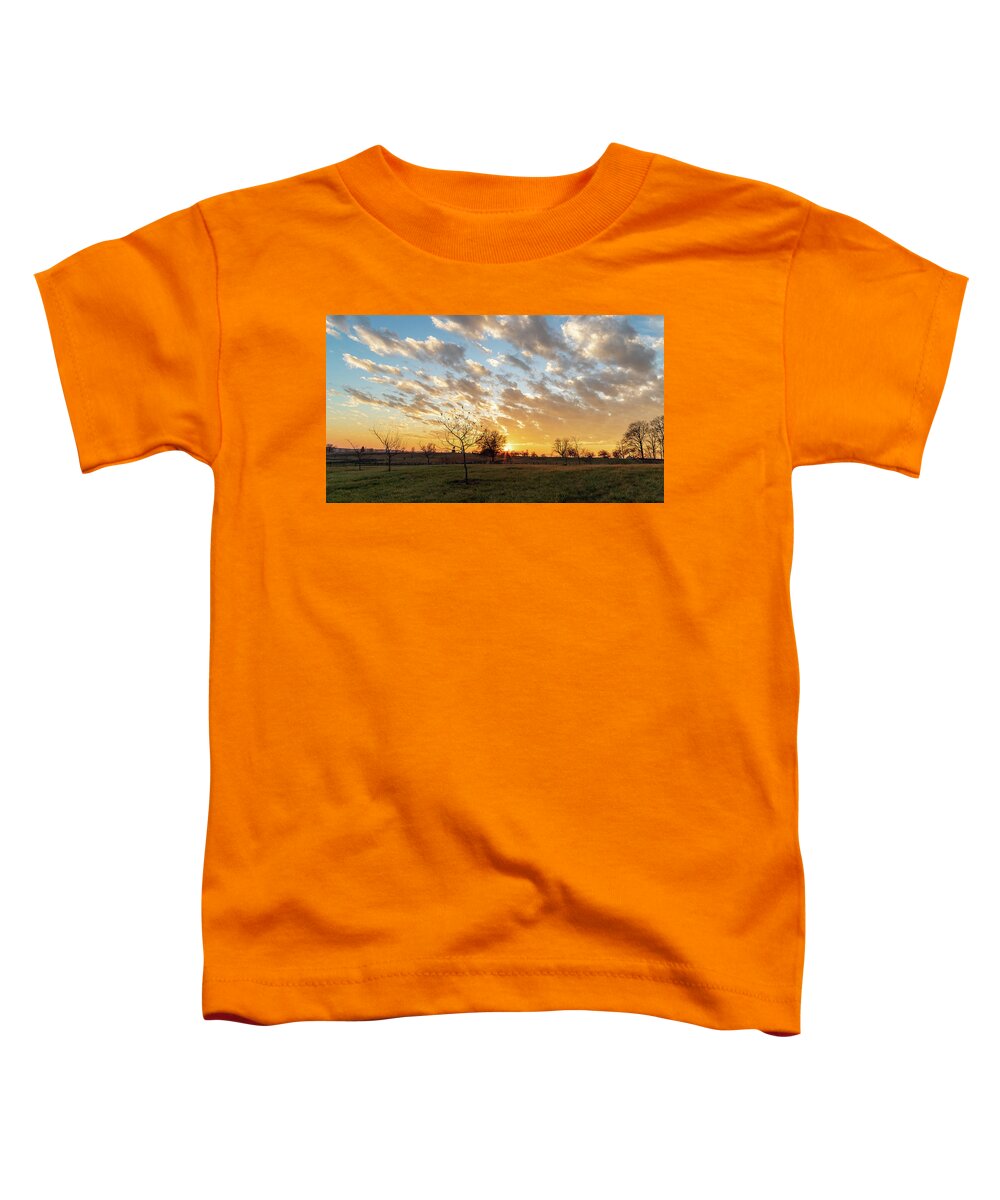 America Toddler T-Shirt featuring the photograph Sunset in Gettysburg Leister Farm by Amelia Pearn