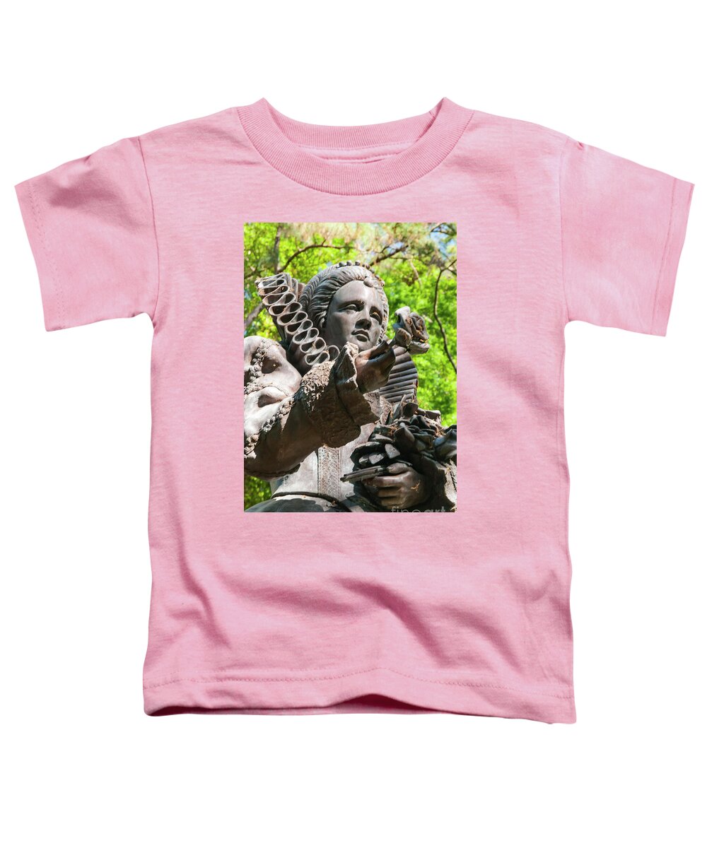  Manteo Toddler T-Shirt featuring the photograph Queen Elizabeth I by Bob Phillips