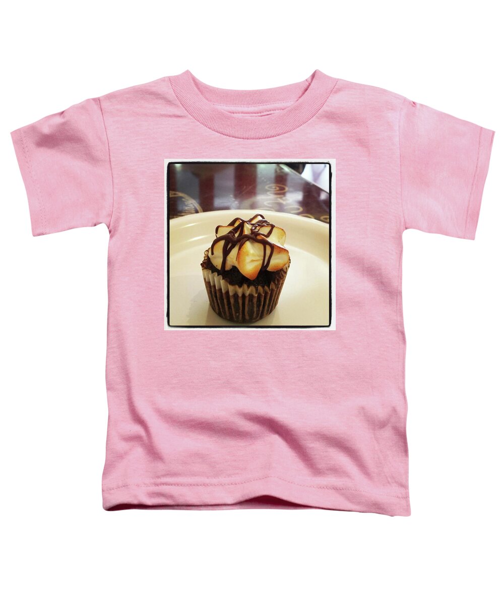 Deluxefood Toddler T-Shirt featuring the photograph smore Miniature Cupcake N Coffee by Mr Photojimsf