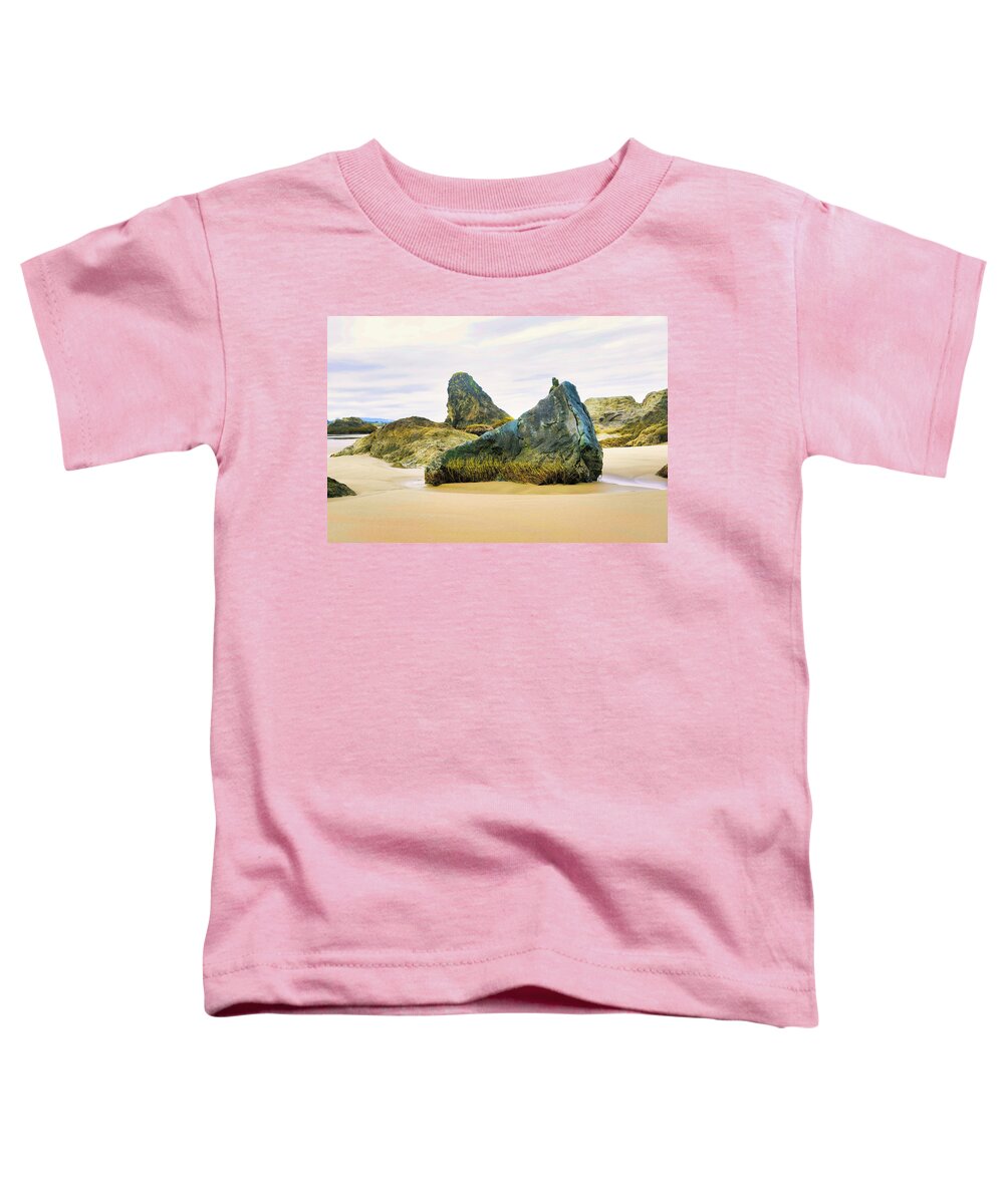 Bandon Toddler T-Shirt featuring the photograph Bandon Beach Rocks by Jerry Cahill