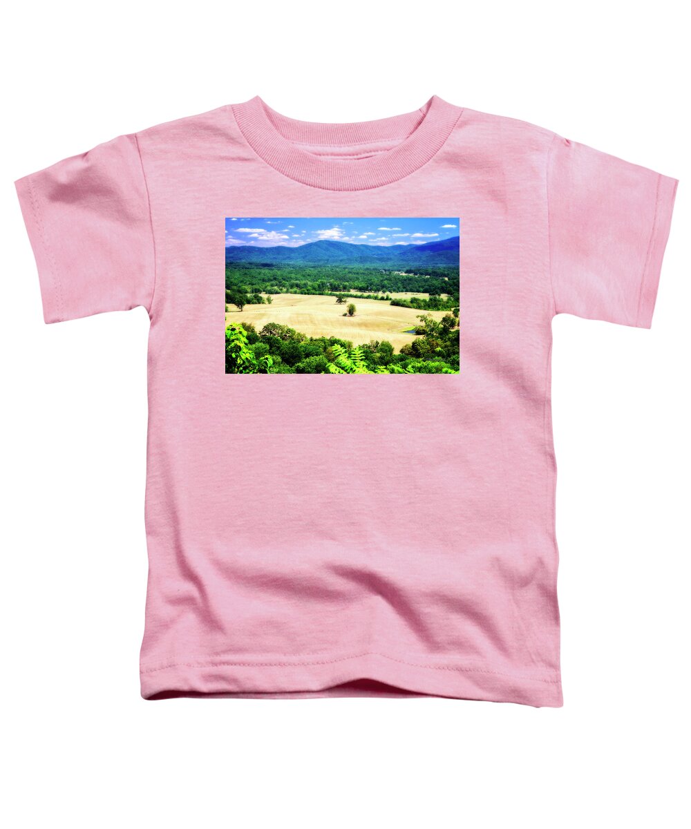 Color Toddler T-Shirt featuring the photograph Fertile Fields by Alan Hausenflock