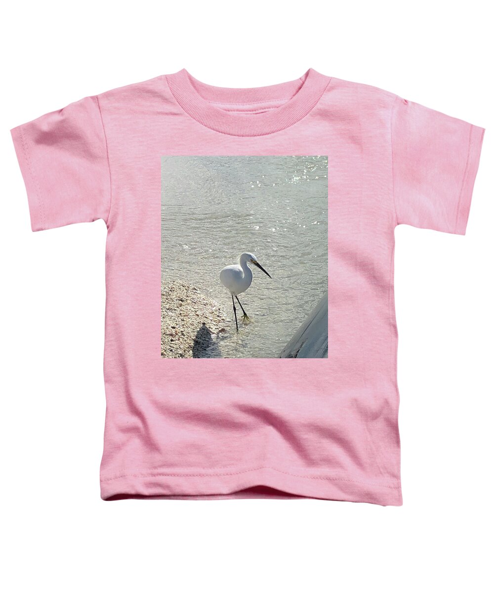 Birds Toddler T-Shirt featuring the photograph Je m'admire by Medge Jaspan