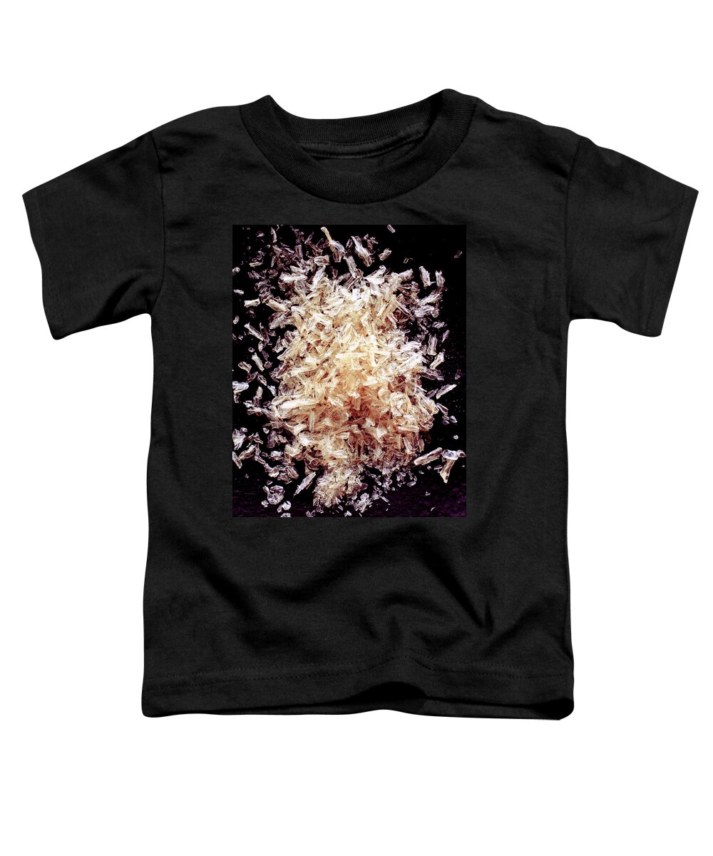 Cooking Toddler T-Shirt featuring the photograph Agar by Romulo Yanes