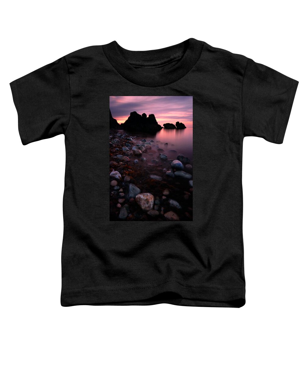 Cromarty Toddler T-Shirt featuring the photograph Cromarty Sunrise by Gavin Macrae