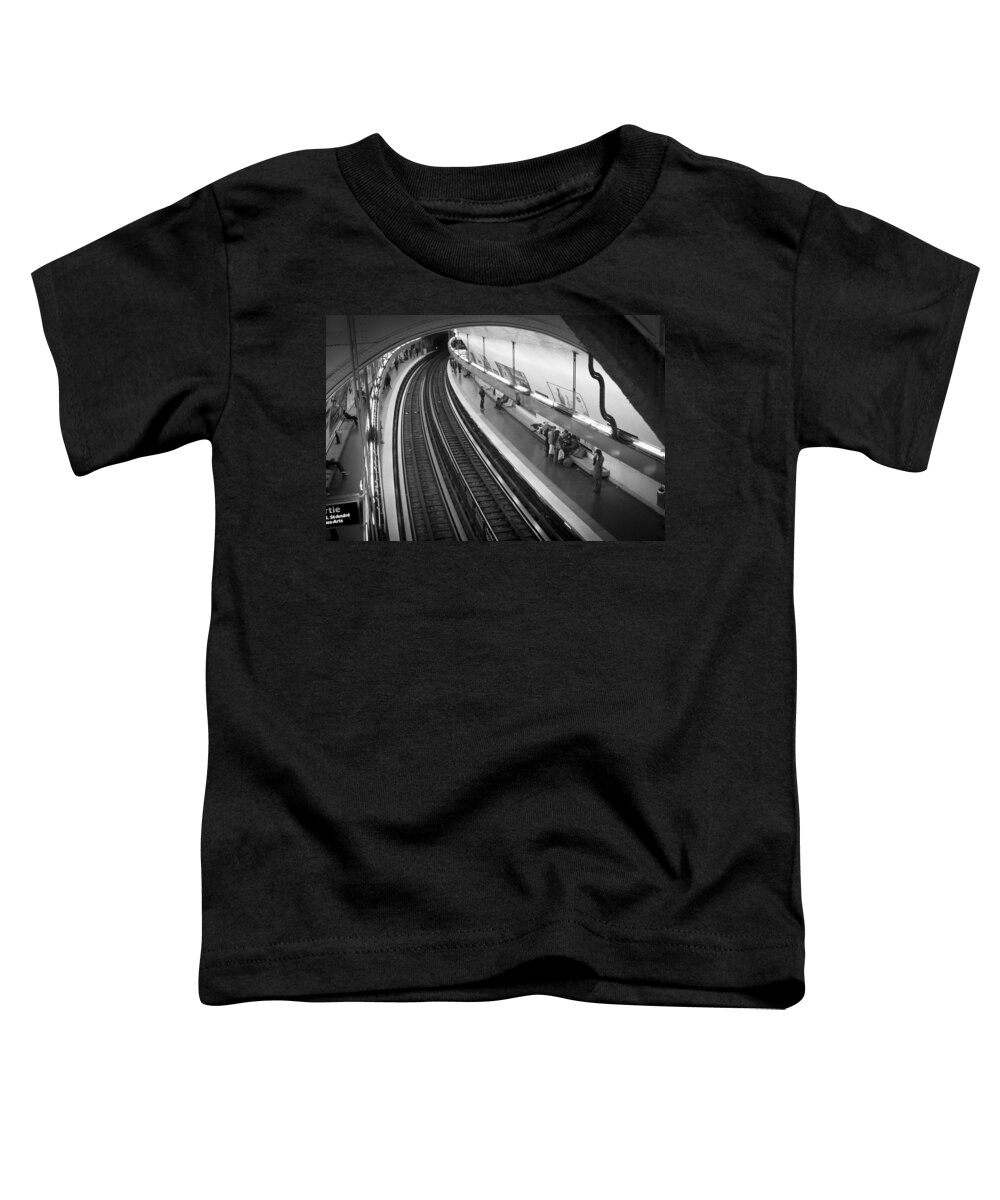 Subway Toddler T-Shirt featuring the photograph Curve by Sebastian Musial