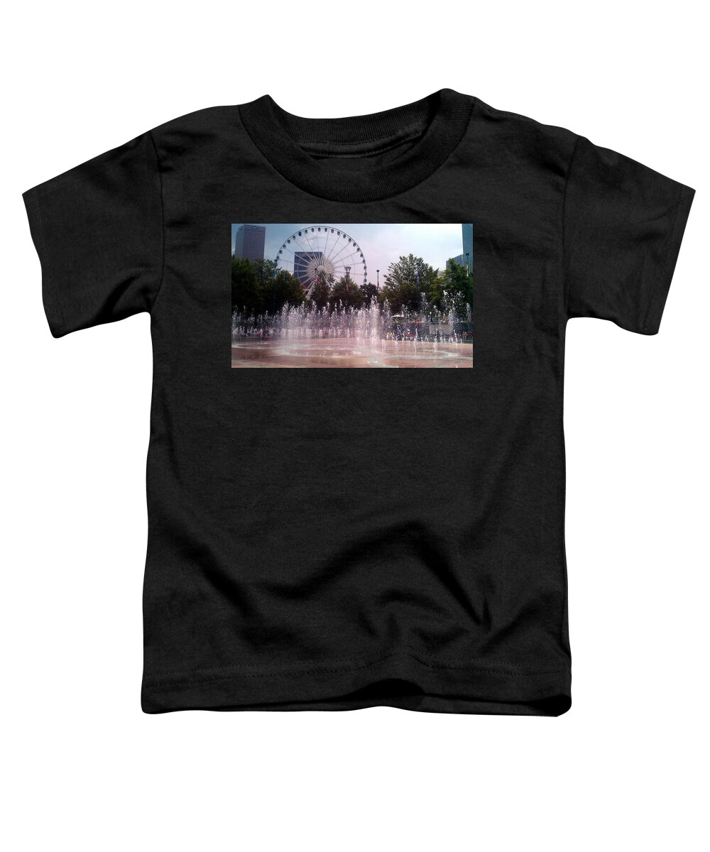 Centennial Park Atlanta Toddler T-Shirt featuring the photograph Dancing Fountains by Kenny Glover