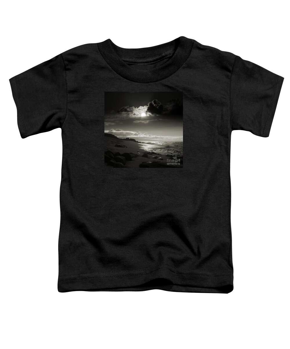 Earth Song Toddler T-Shirt featuring the photograph Earth Song by Sharon Mau
