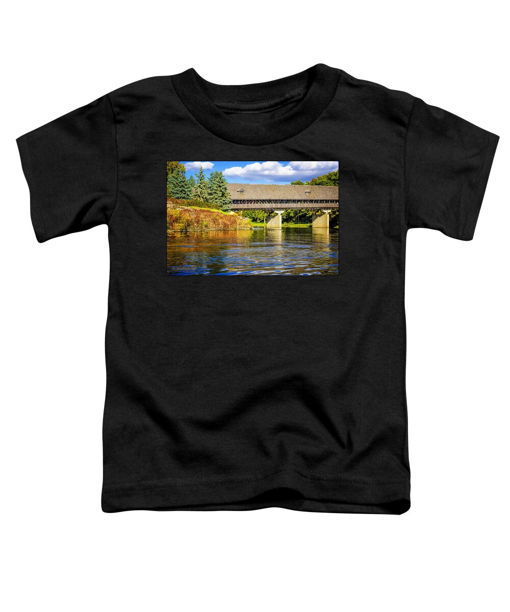 Color Tour Toddler T-Shirt featuring the photograph Frankenmuth Covered Bridge by LeeAnn McLaneGoetz McLaneGoetzStudioLLCcom