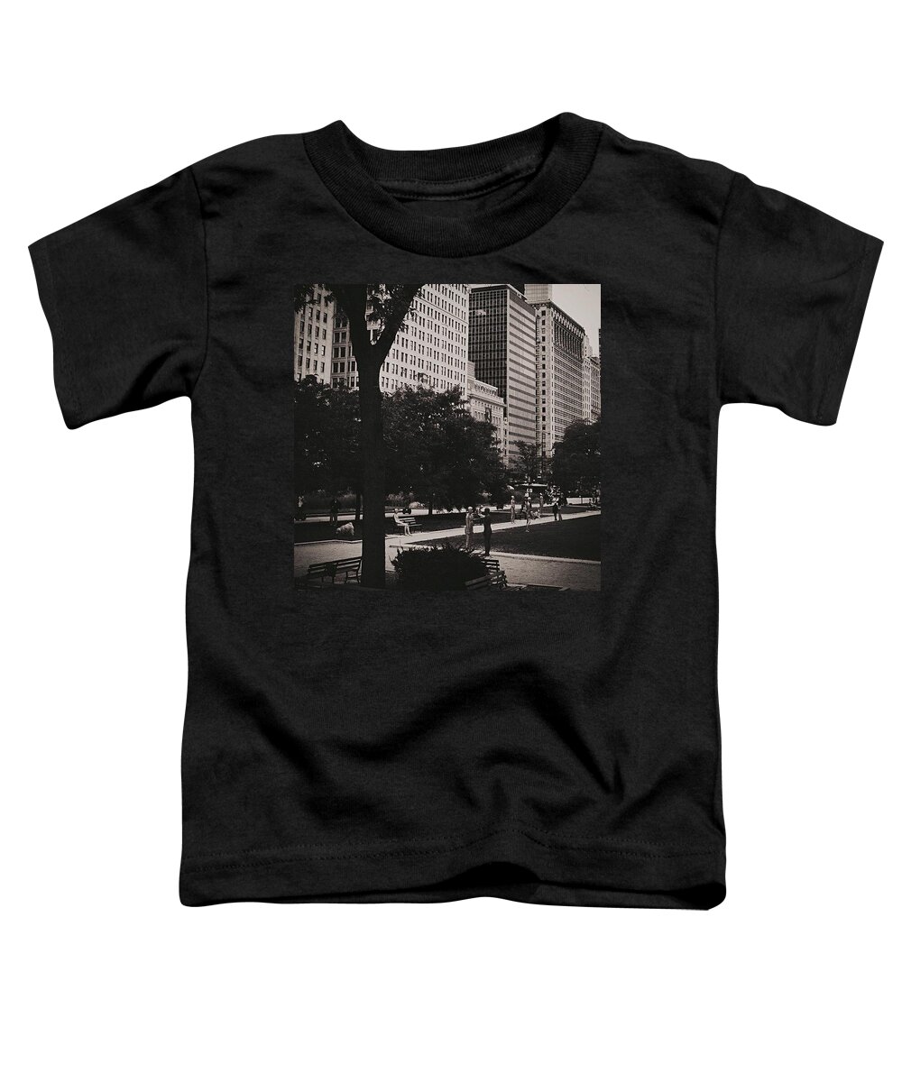 Illinois Toddler T-Shirt featuring the photograph Grant Park Chicago - Monochrome by Frank J Casella