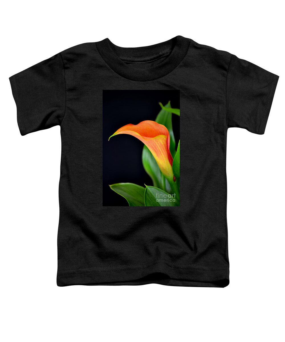 Calla Lily Toddler T-Shirt featuring the photograph Magnificent Beauty by Deb Halloran